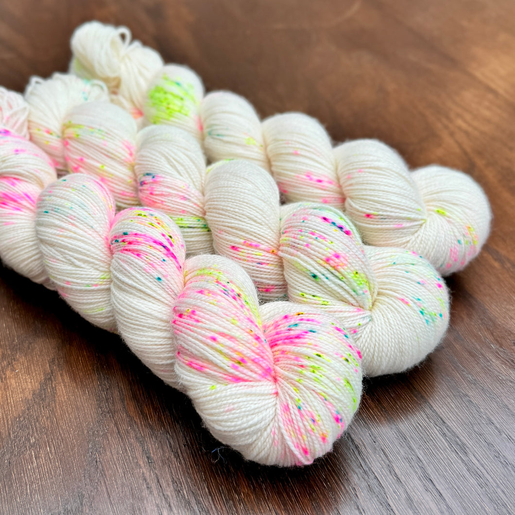 Club tropicana speckle Sock yarn