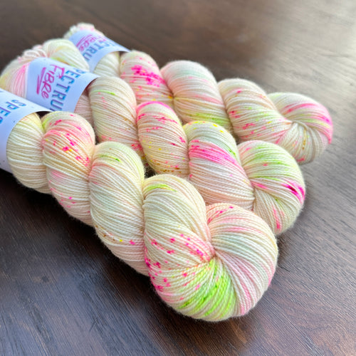 Pina colada yarn