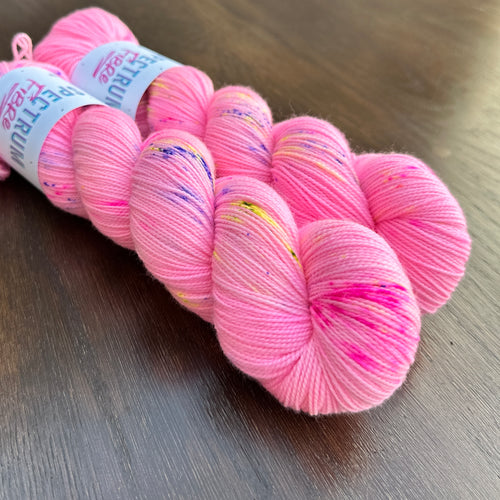 Glam sock yarn